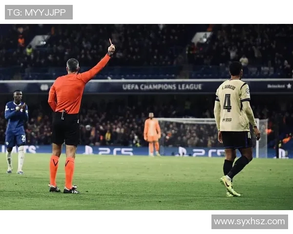 国王杯激战AC米兰3-0巴萨红牌争议引发全场热议